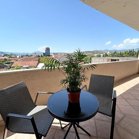 Hotel Bojatours Podgorica Exteriör bild