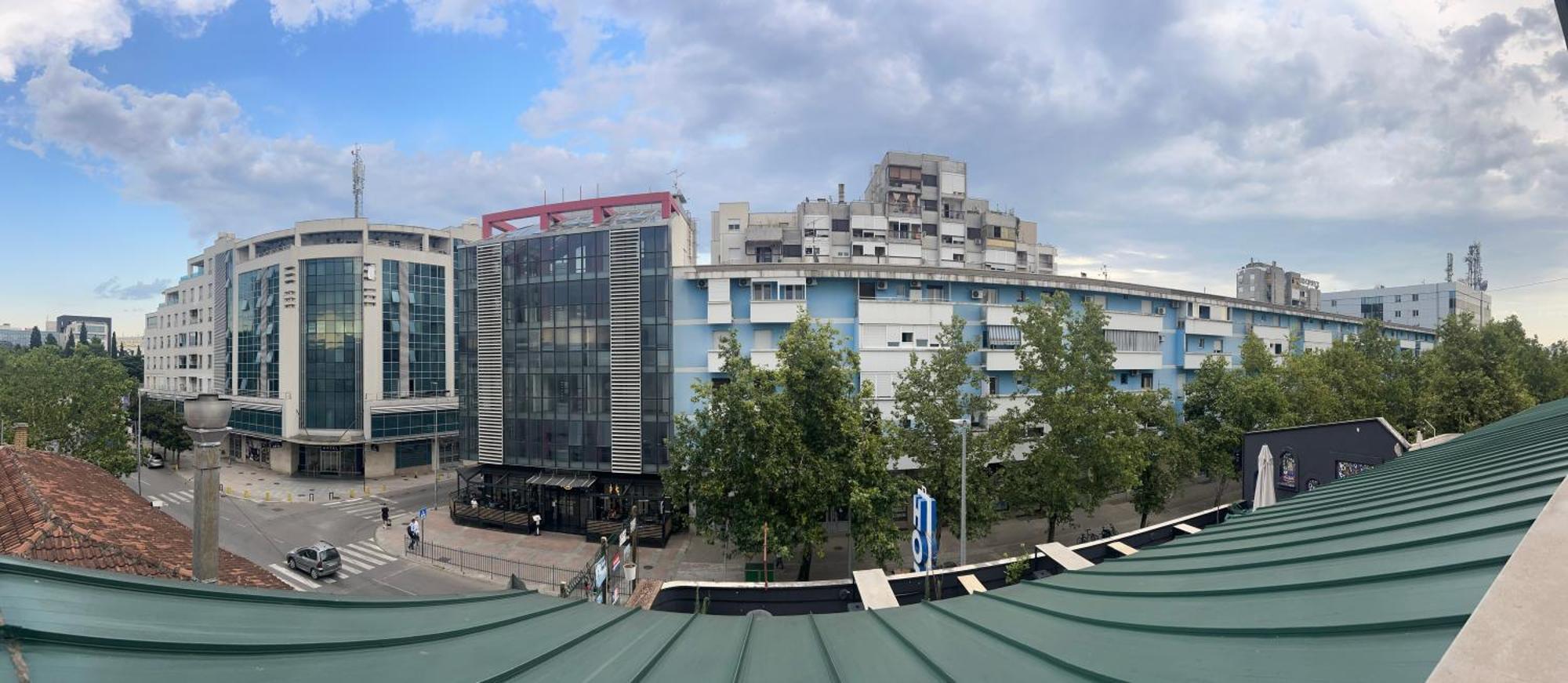 Hotel Bojatours Podgorica Exteriör bild