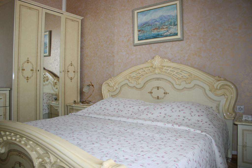 Hotel Bojatours Podgorica Rum bild